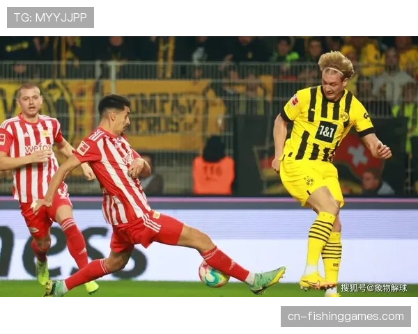 哈维-西蒙斯独中两元,莱比锡客场3-0完胜波鸿 哈维-西蒙斯独中两元,莱比锡客场3-0完胜波鸿